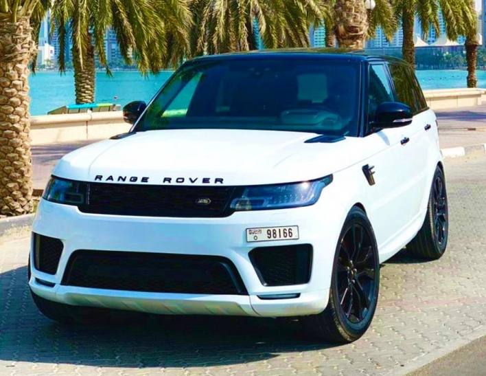 Huur Landrover Range Rover Sport Supercharged V8 2020 in Dubai